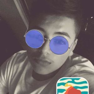 Meet your Posher, Erick